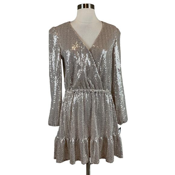 Betsy & Adam Women's Cocktail Dress Size 8 Silver Sequined Fit and Flare Mini - Picture 1 of 12